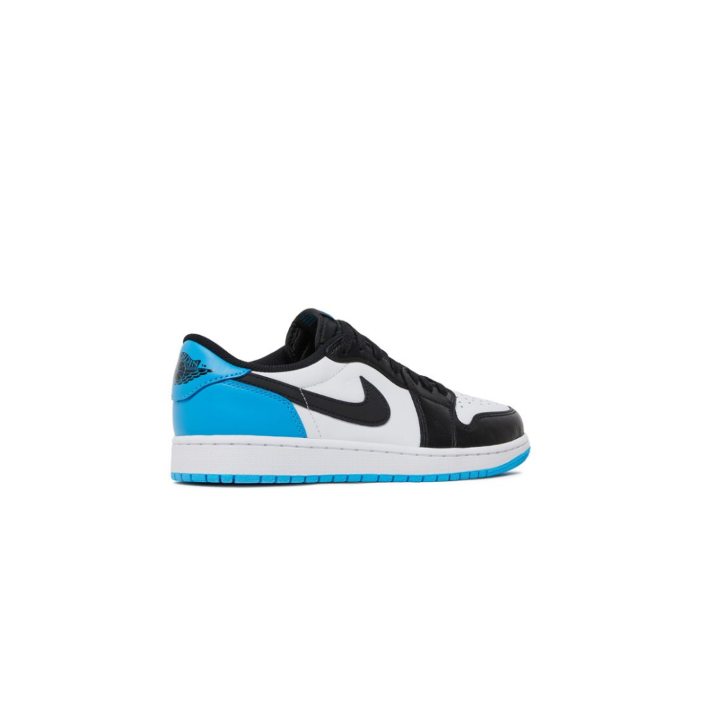 Air Jordan Retro 1 Low OG 'UNC'