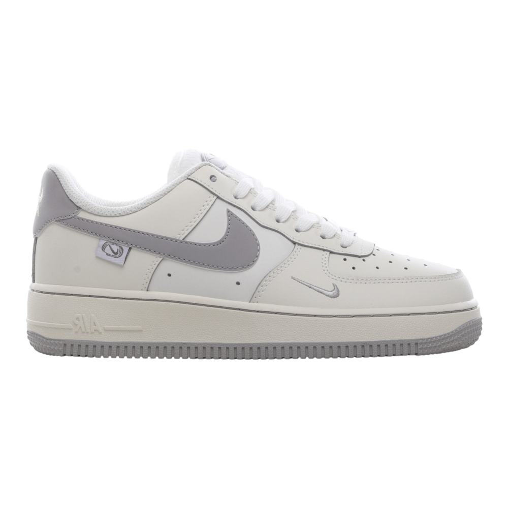 Nike Air Force 1 Low Silver Snow