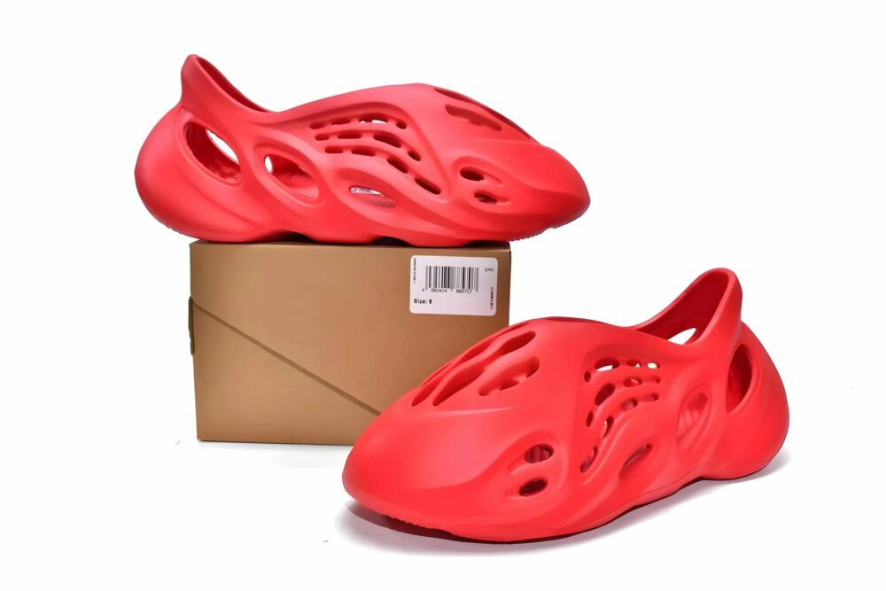 adidas Yeezy Foam RNNR Vermillion